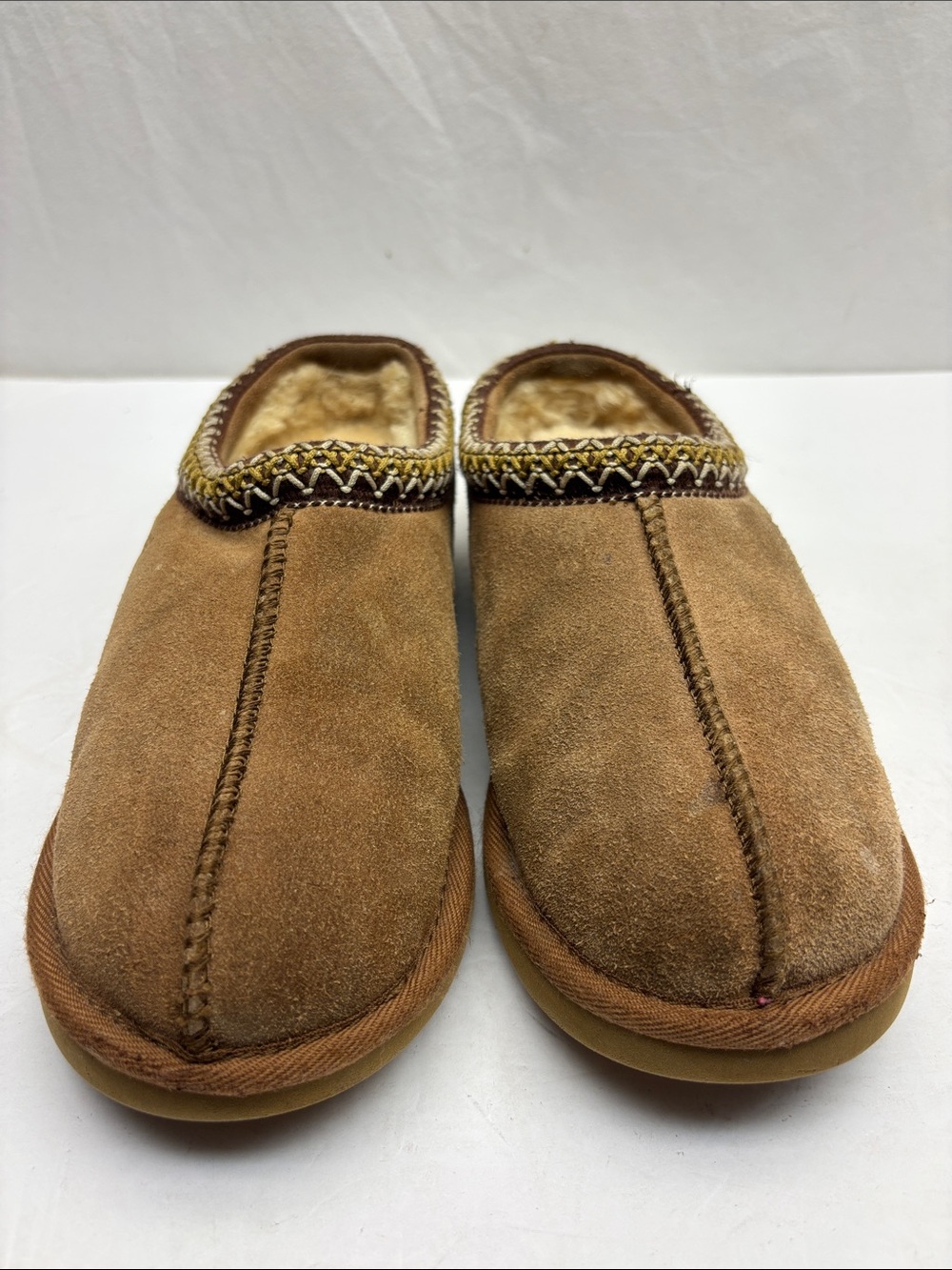 UGG Tasman slippers for women’s SZ 8, box 66